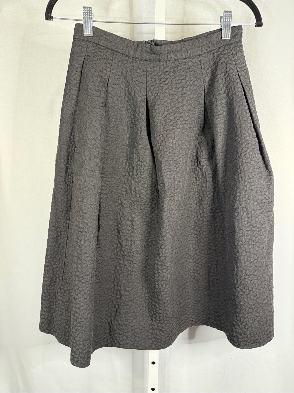 H&M Textured Midi Skirt — Charcoal Gray